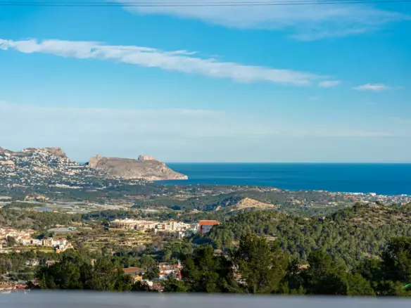 3-bedroom Villa In Polop, Spain (136 M²)