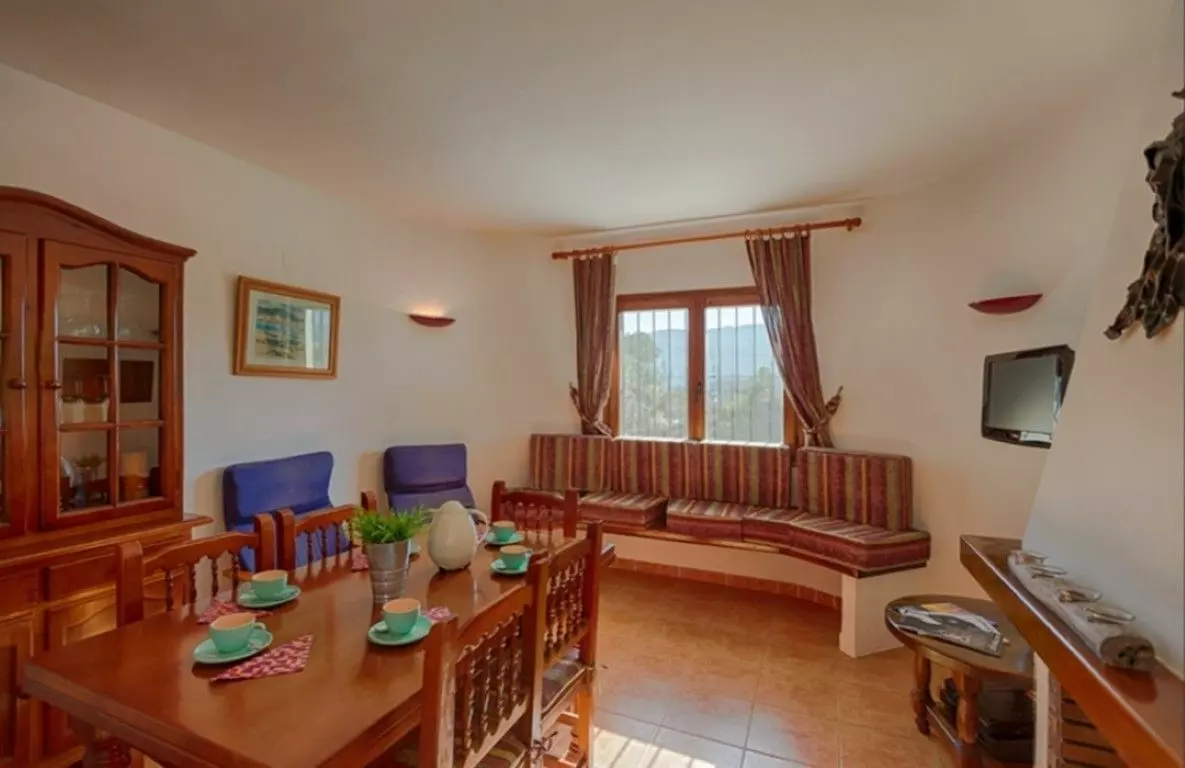 3-bedroom Villa In Calpe, Spain (90 M²)