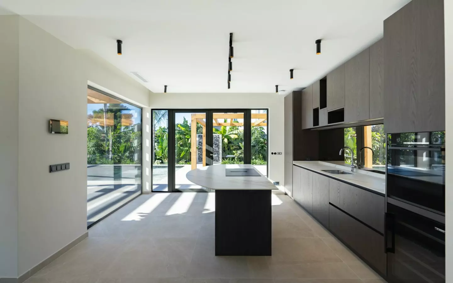 3-bedroom Villa In Jávea – Xàbia, Spain (471 M²)