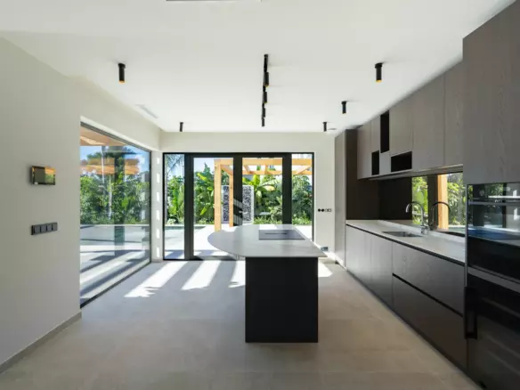 3-bedroom Villa In Jávea – Xàbia, Spain (471 M²)