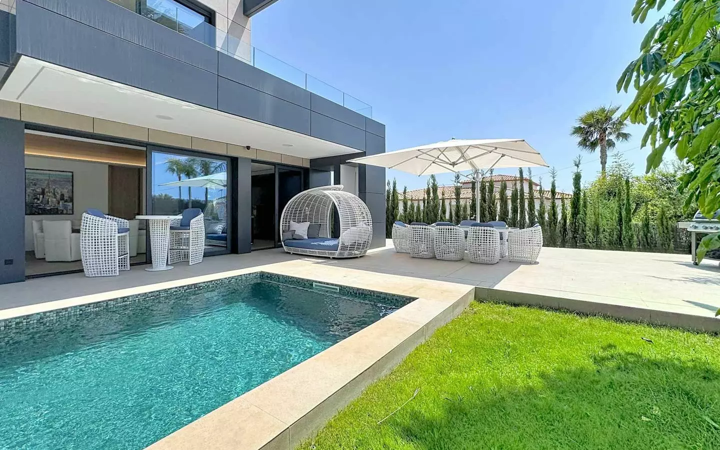 4-bedroom Villa In Calpe, Spain (346 M²)