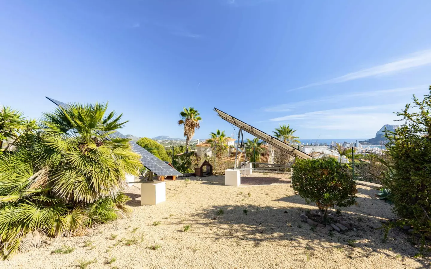 3-bedroom Villa In Calpe, Spain (529 M²)