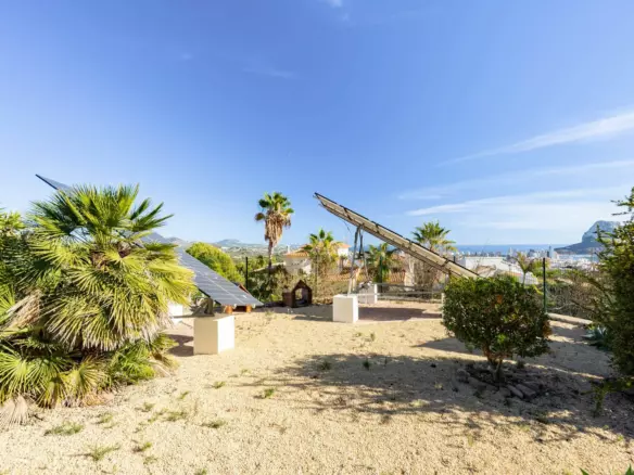 3-bedroom Villa In Calpe, Spain (529 M²)