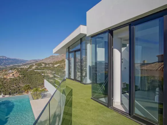 6-bedroom Villa In Altea, Spain (547 M²)