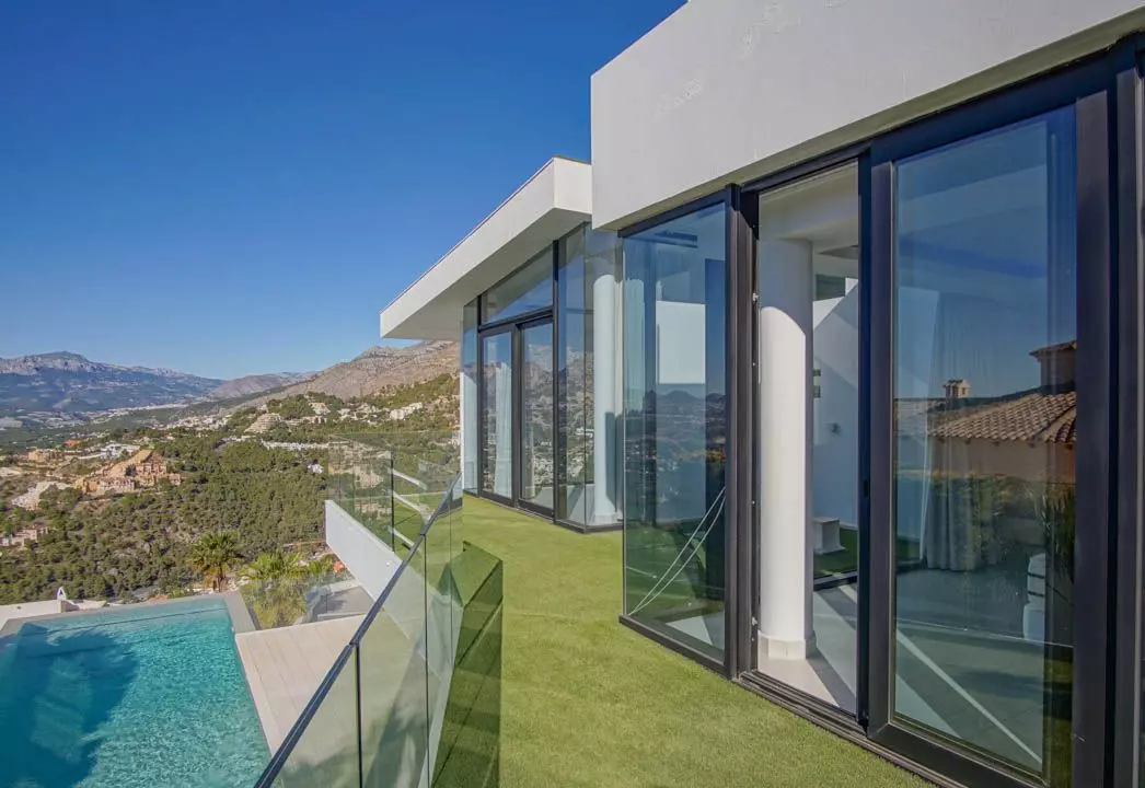 6-bedroom Villa In Altea, Spain (547 M²)