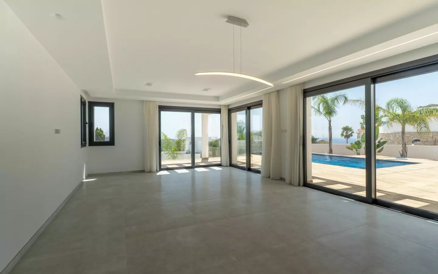 3-bedroom Villa In Moraira, Spain (310 M²)