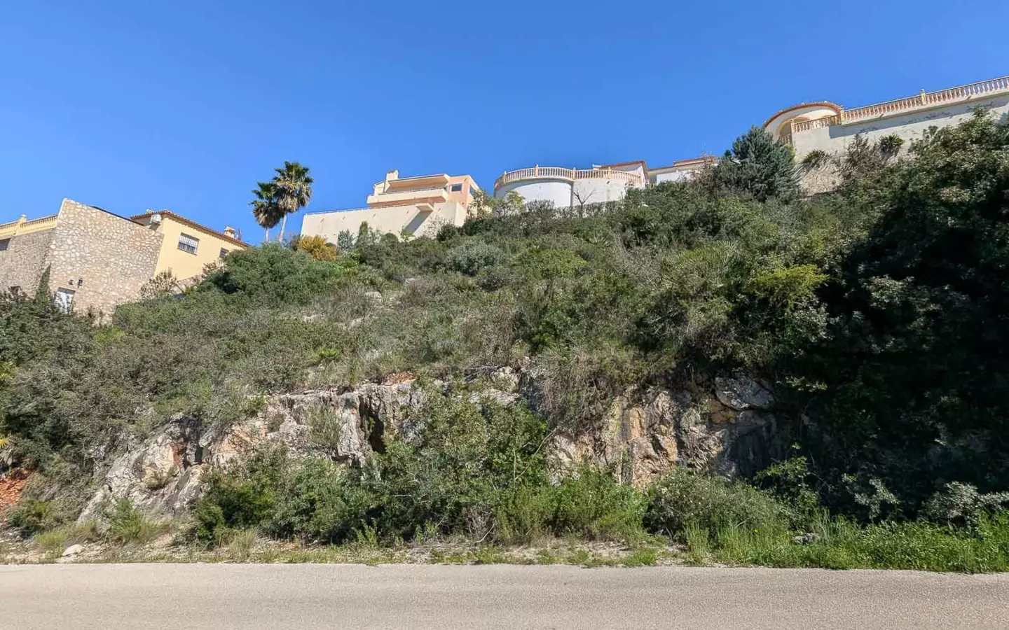 3-bedroom Villa In Pedreguer, Spain (160 M²)