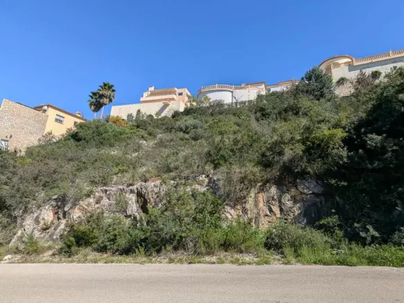 3-bedroom Villa In Pedreguer, Spain (160 M²)