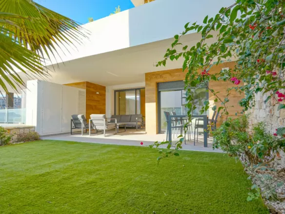 2-bedroom Apartment In Benitachell, Spain (148 M²)