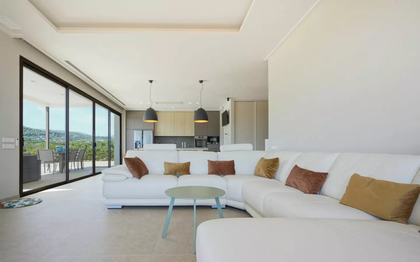 3-bedroom Villa In Pedreguer, Spain (225 M²)