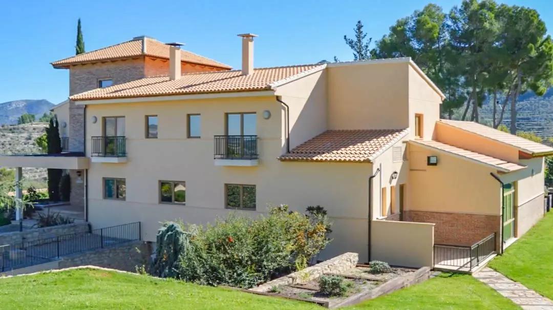 7-bedroom Villa In Penaguila, Spain (1.529 M²)