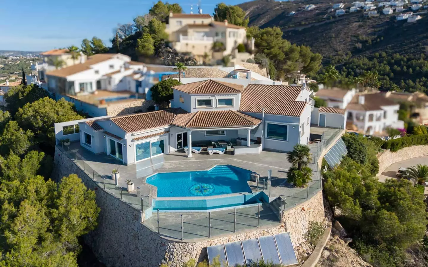 4-bedroom Villa In Moraira, Spain (434 M²)