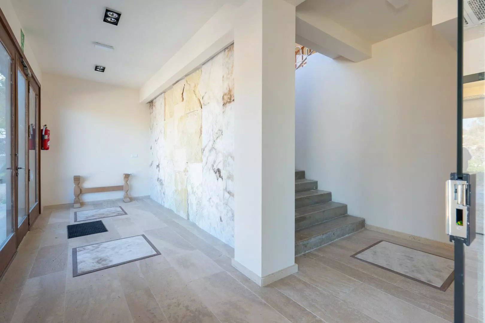 2-7-fa78b0 3-bedroom Commercial Unit In Benissa, Spain (301 M²)