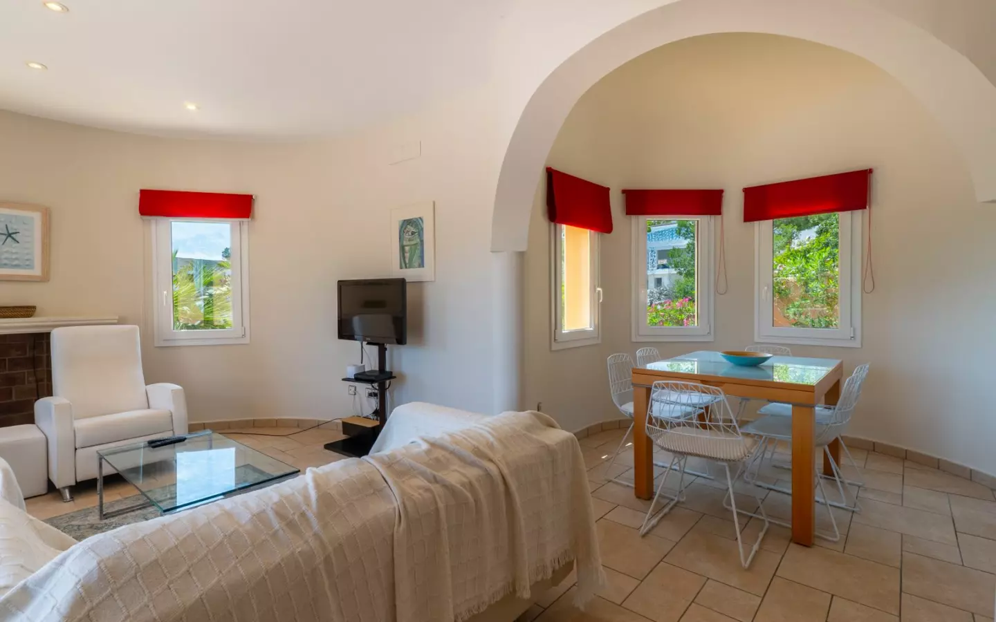 3-bedroom Villa In Jávea – Xàbia, Spain (255 M²)