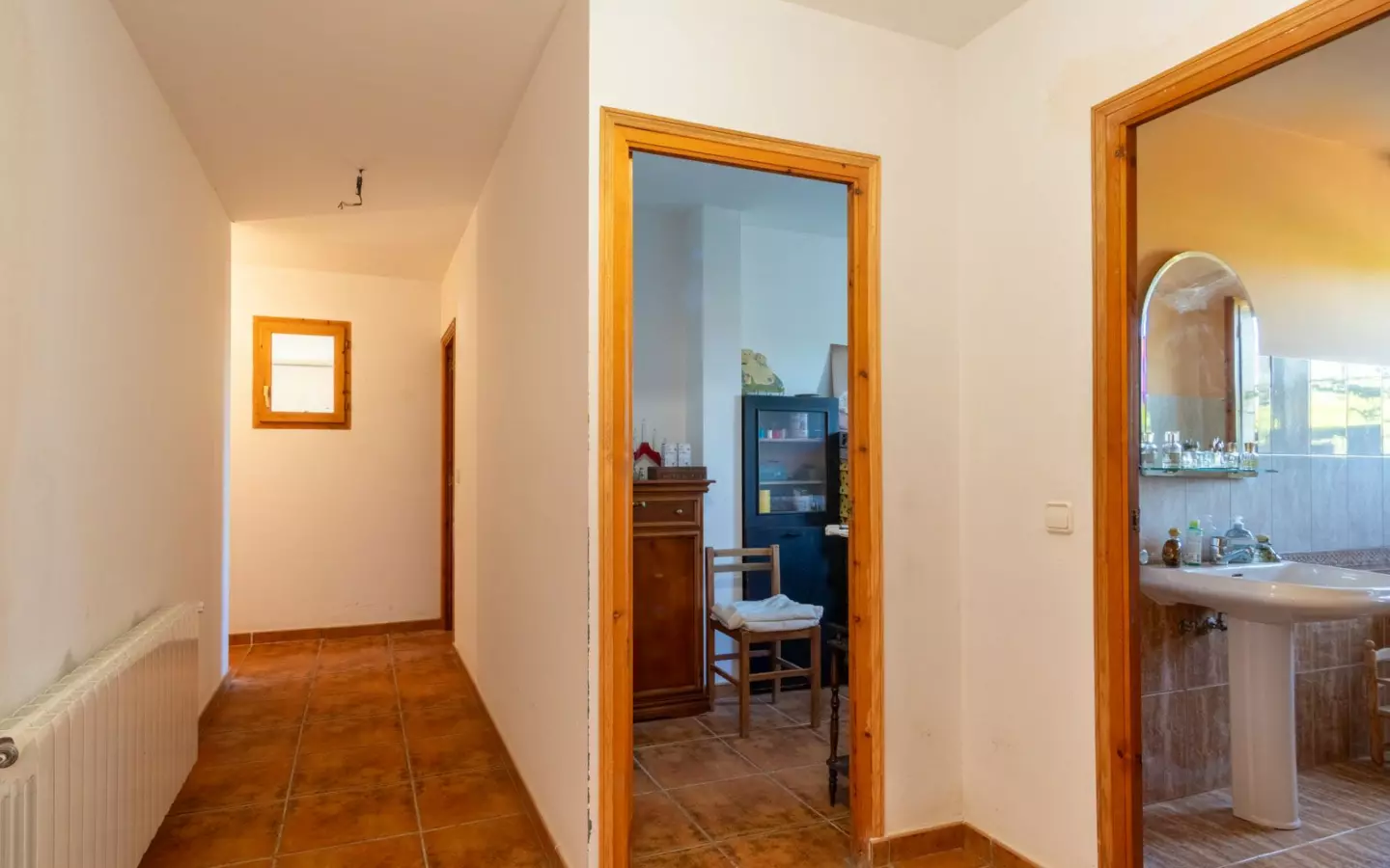 6-bedroom Villa In Pedreguer, Spain (361 M²)