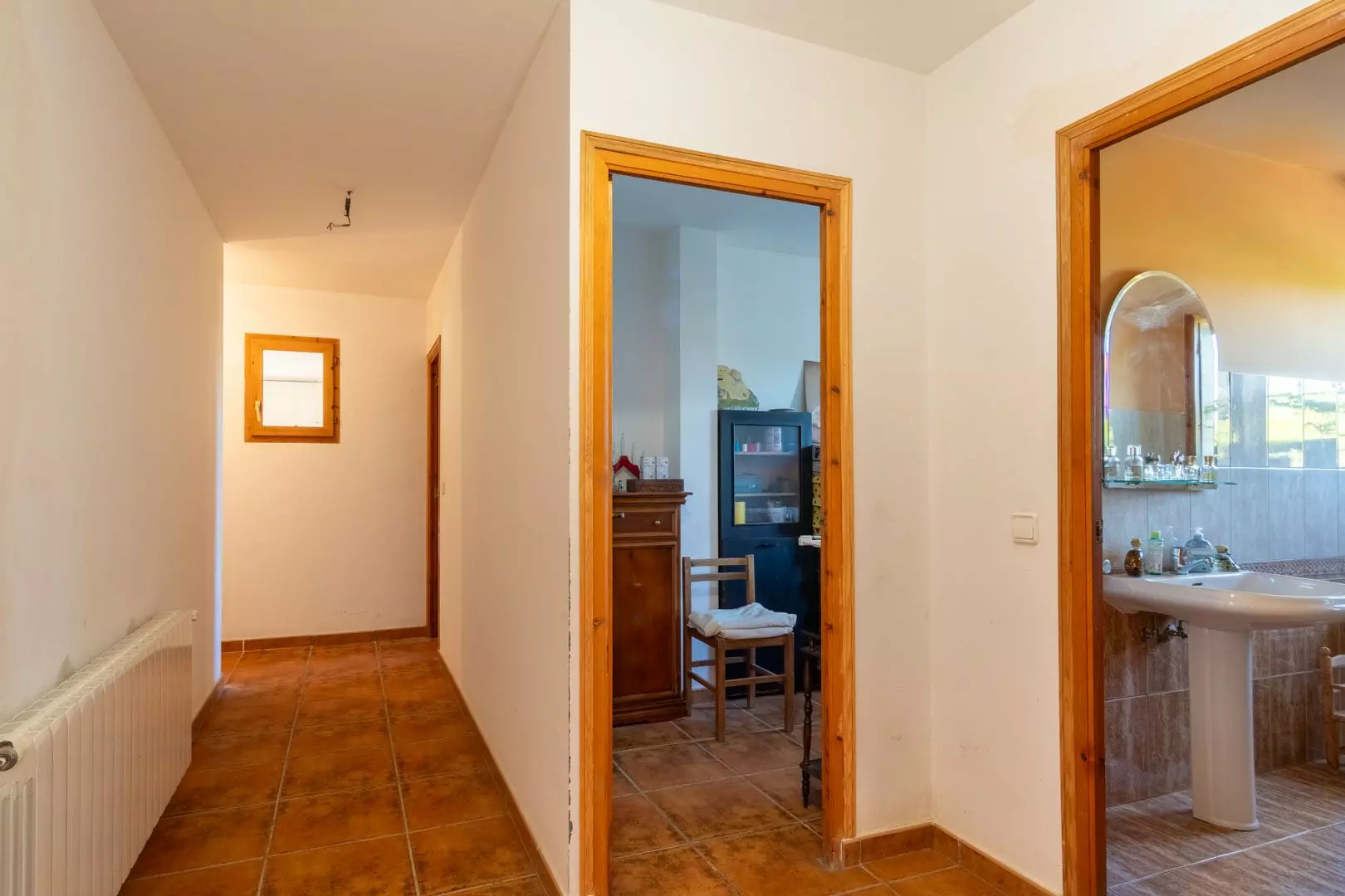 6-bedroom Villa In Pedreguer, Spain (361 M²)