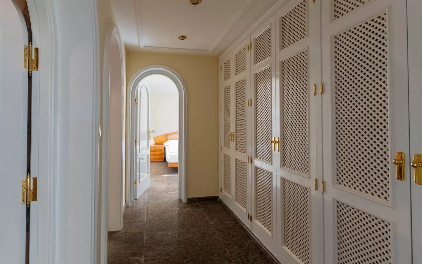 5-bedroom Villa In Benissa, Spain (565 M²)