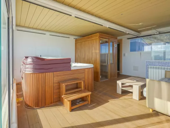 3-bedroom Villa In Calpe, Spain (529 M²)