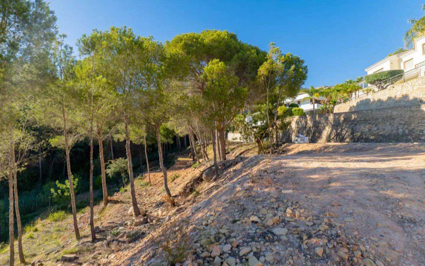 Plot In Altea, Spain (2.120 M² Plot)
