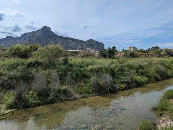 Plot In El Verger, Spain (1.094 M² Plot)