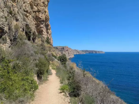 Plot In Moraira, Spain (811 M² Plot)