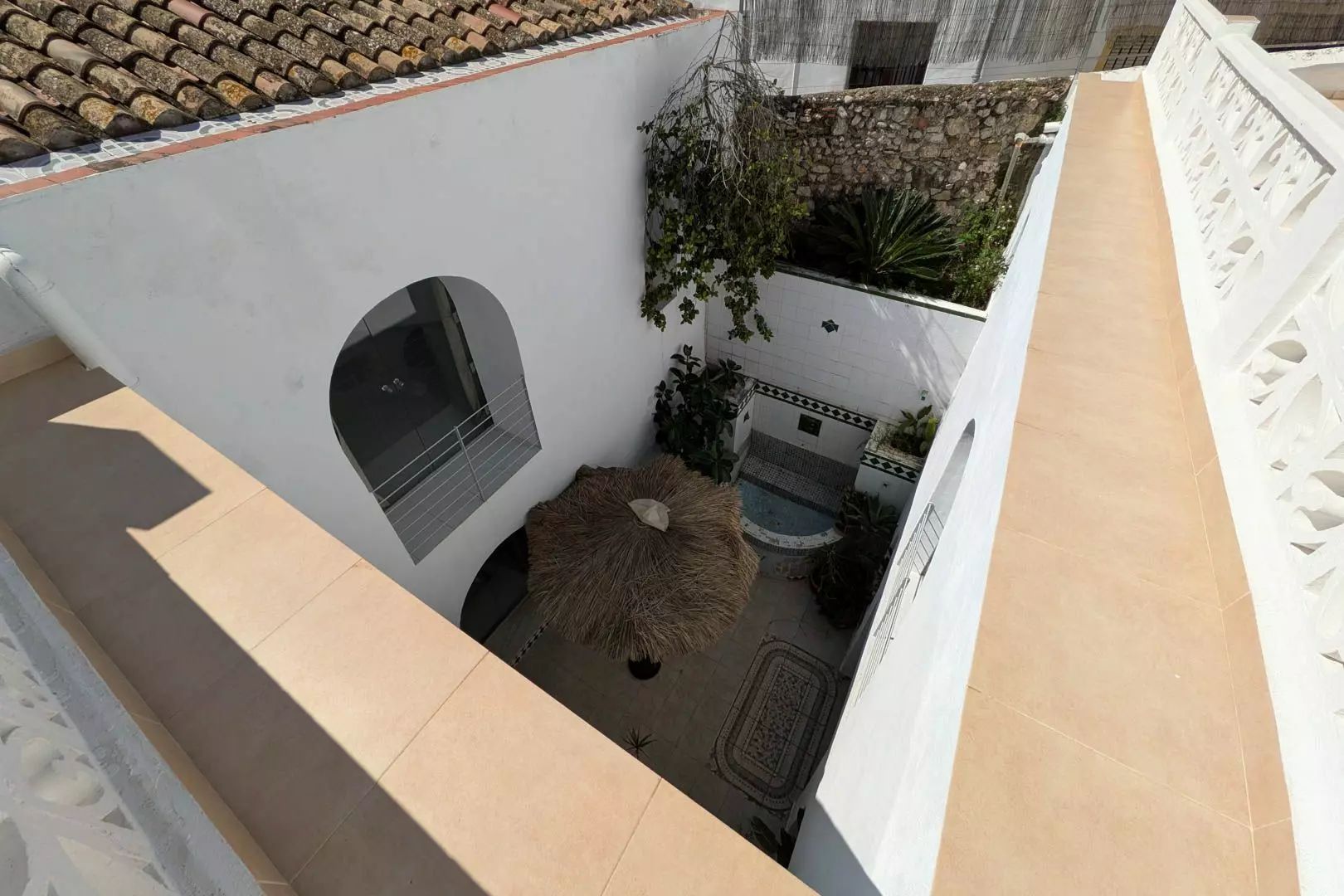 3-bedroom House In Oliva, Spain (289 M²)