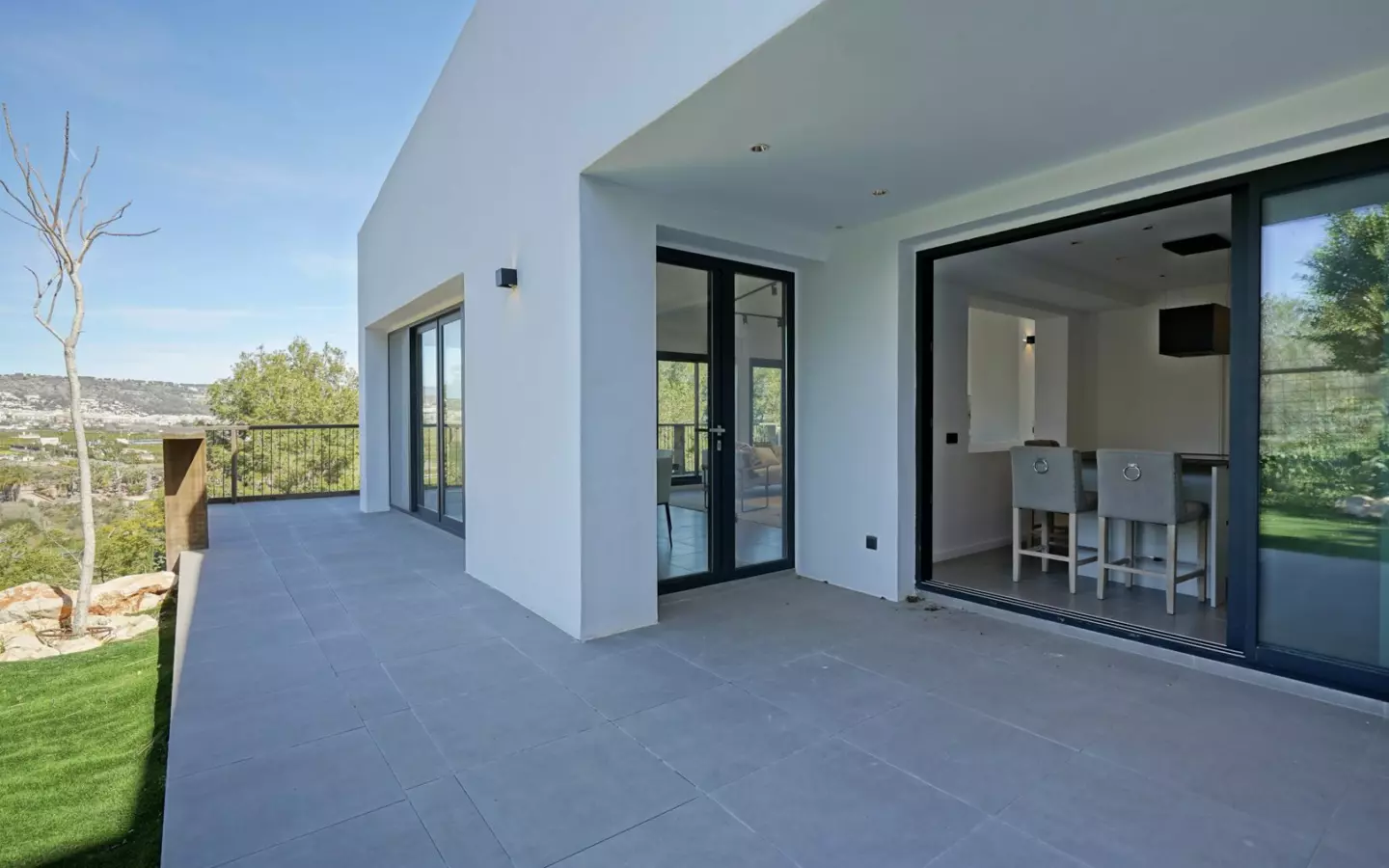 3-bedroom Villa In Jávea – Xàbia, Spain (250 M²)
