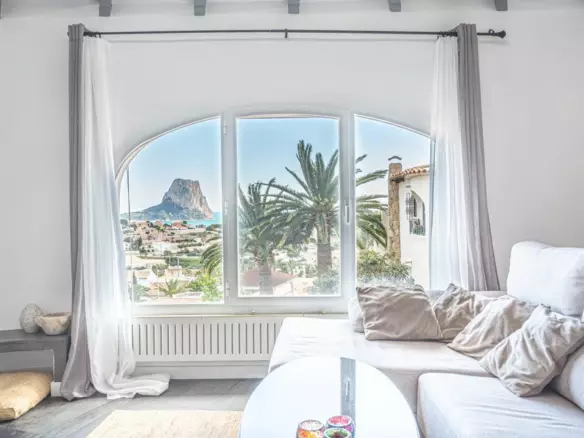 6-bedroom Villa In Calpe, Spain (350 M²)