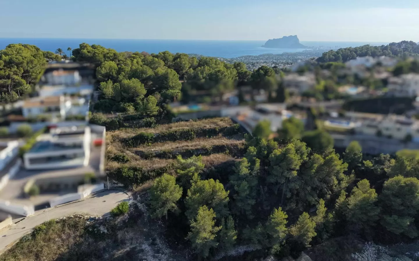 Plot In Moraira, Spain (1.047 M² Plot)