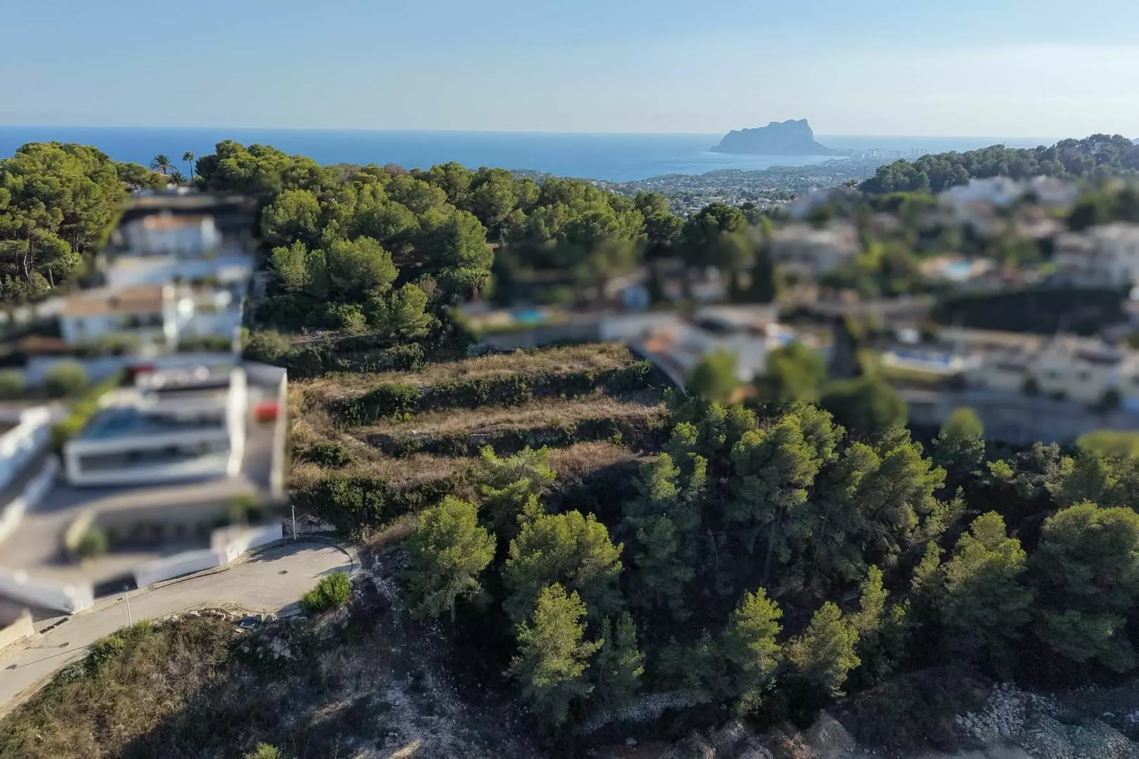 Plot In Moraira, Spain (1.047 M² Plot)
