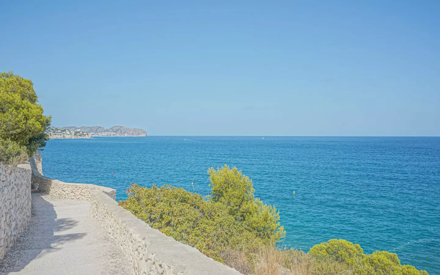 Plot In Benissa, Spain (826 M² Plot)