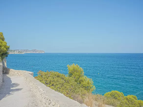 Plot In Benissa, Spain (826 M² Plot)