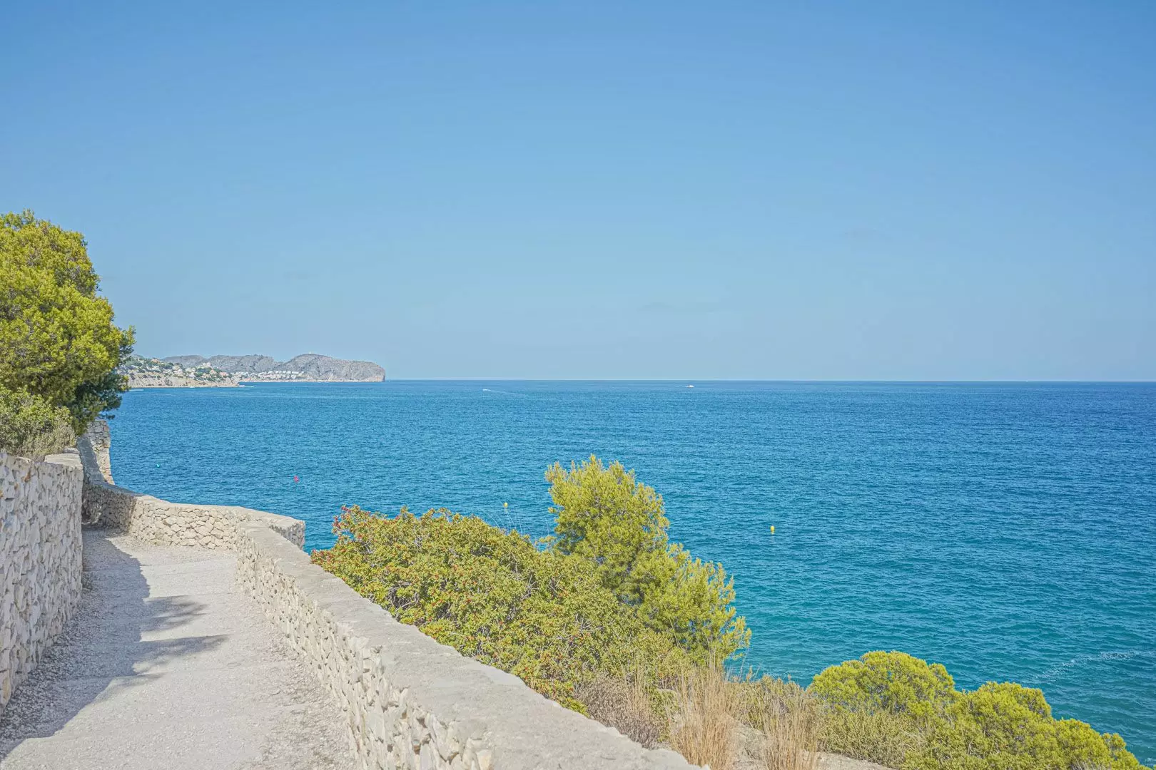 Plot In Benissa, Spain (826 M² Plot)