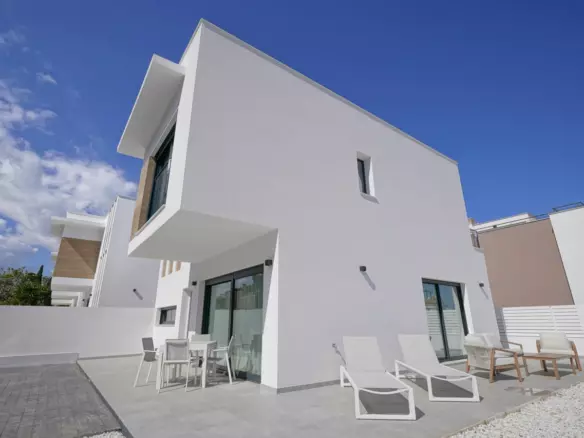 3-bedroom Villa In Denia, Spain (216 M²)