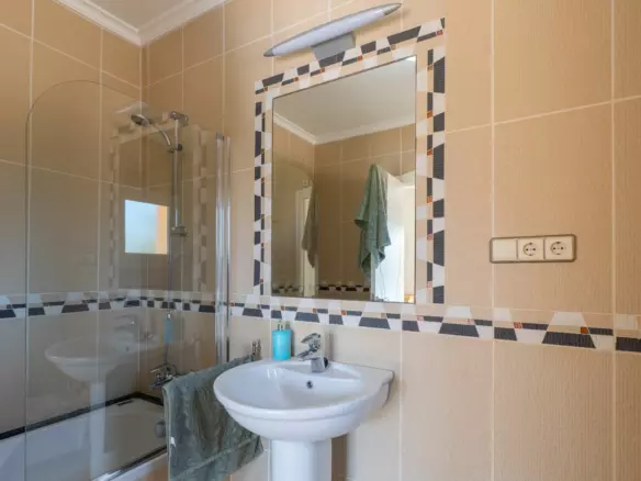 3-bedroom Villa In Jávea – Xàbia, Spain (255 M²)