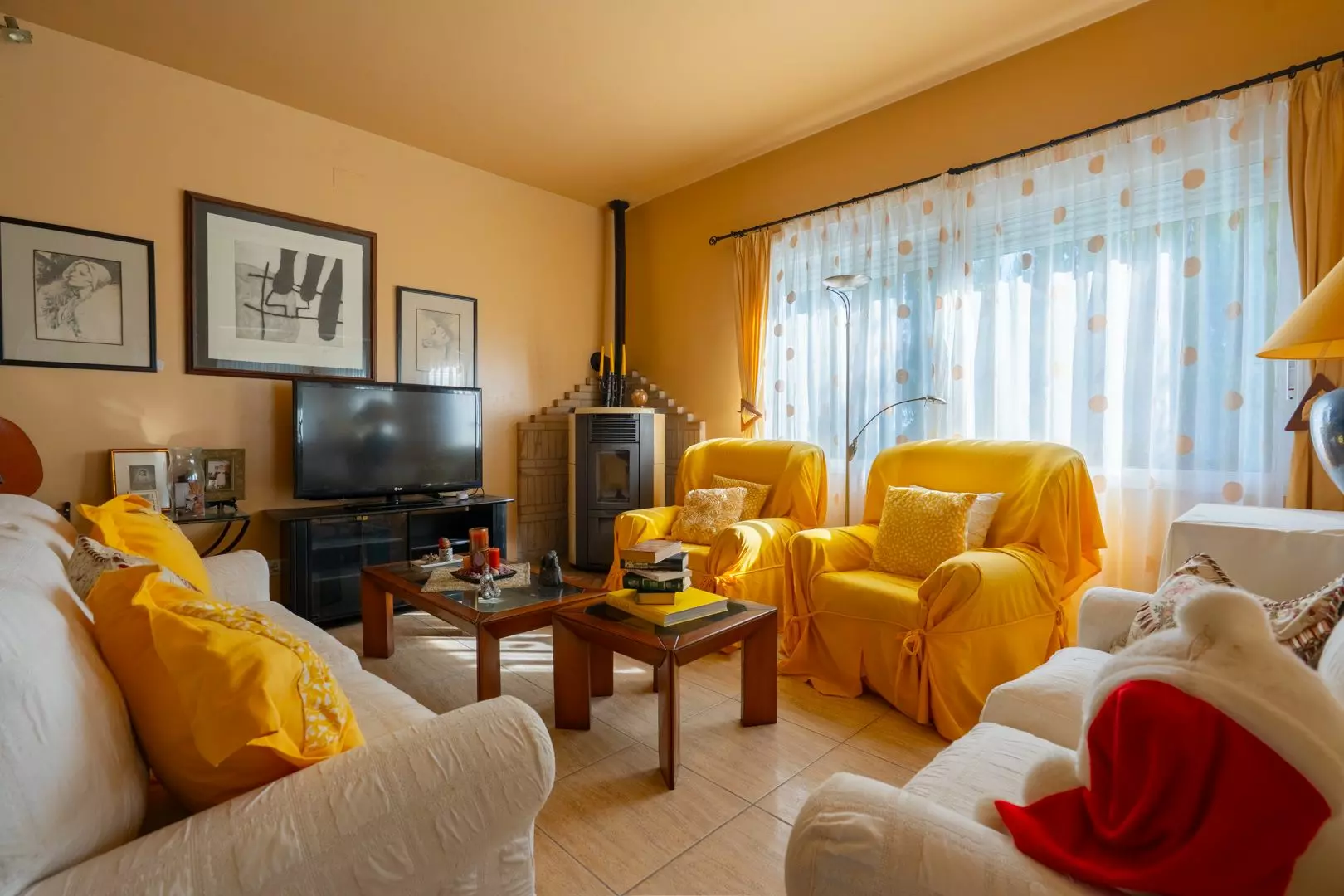 2-bedroom Villa In Benitachell, Spain (202 M²)
