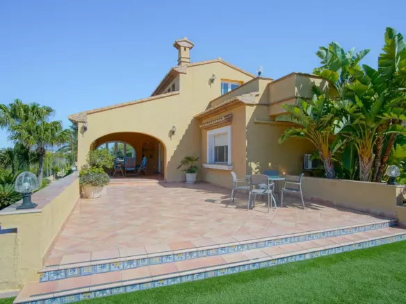 8-bedroom Villa In Benissa, Spain (696 M²)