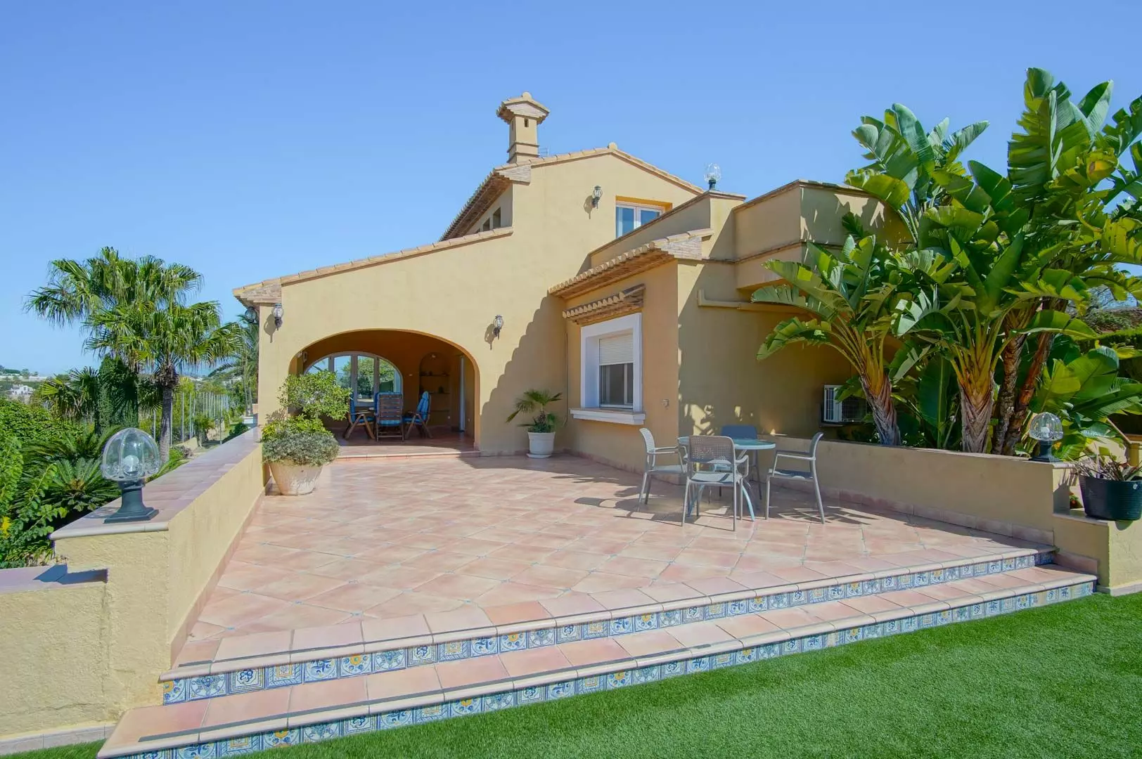 2-8-98bec8 8-bedroom Villa In Benissa, Spain (696 M²)