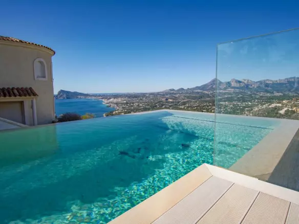 6-bedroom Villa In Altea, Spain (547 M²)