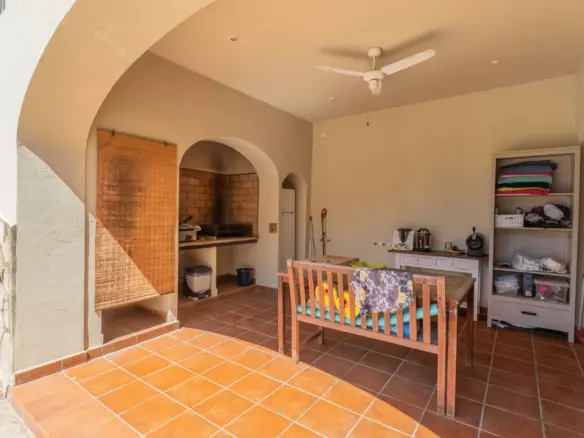5-bedroom Villa In Ondara, Spain (1.025 M²)