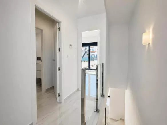3-bedroom Villa In La Nucía, Spain (123 M²)