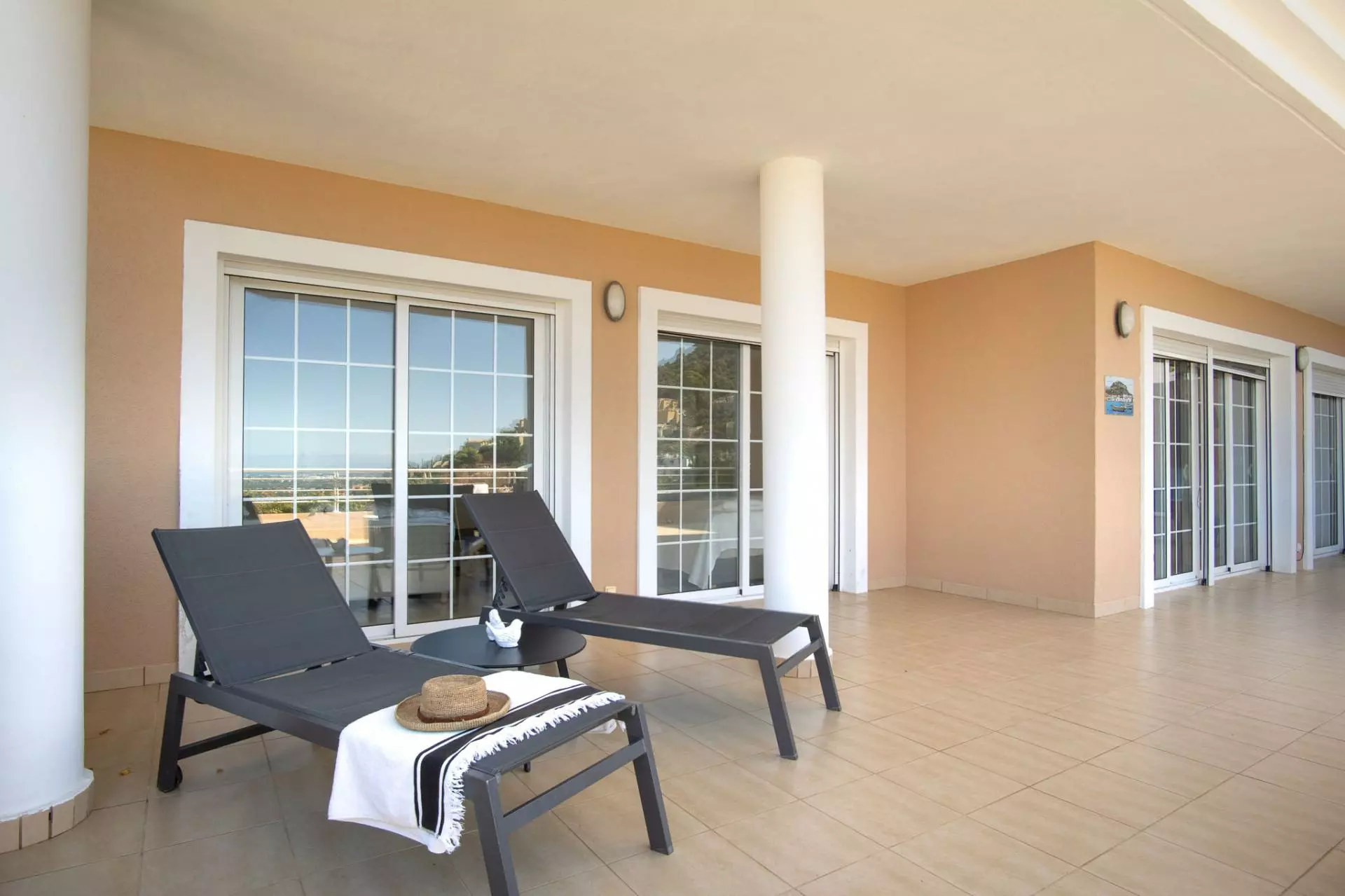 2-8-cf2d3a 3-bedroom Apartment In Pedreguer, Spain (310 M²)