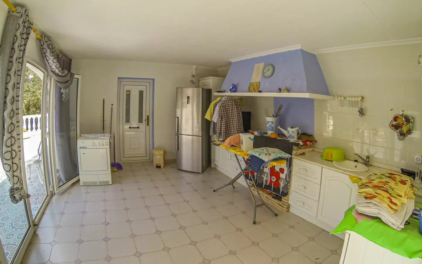 6-bedroom Villa In Denia, Spain (411 M²)