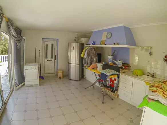 6-bedroom Villa In Denia, Spain (411 M²)