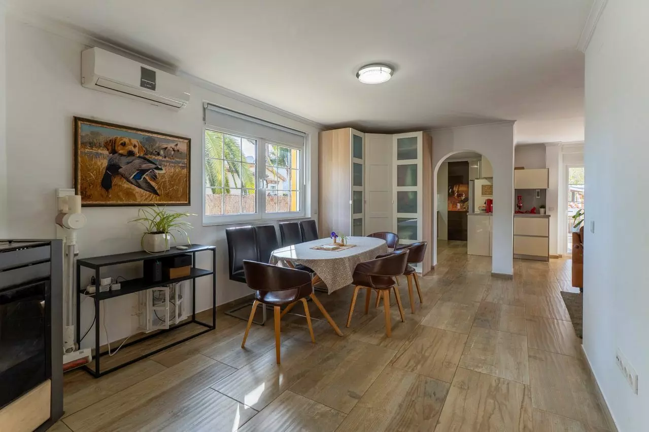 4-bedroom Villa In Denia, Spain (126 M²)