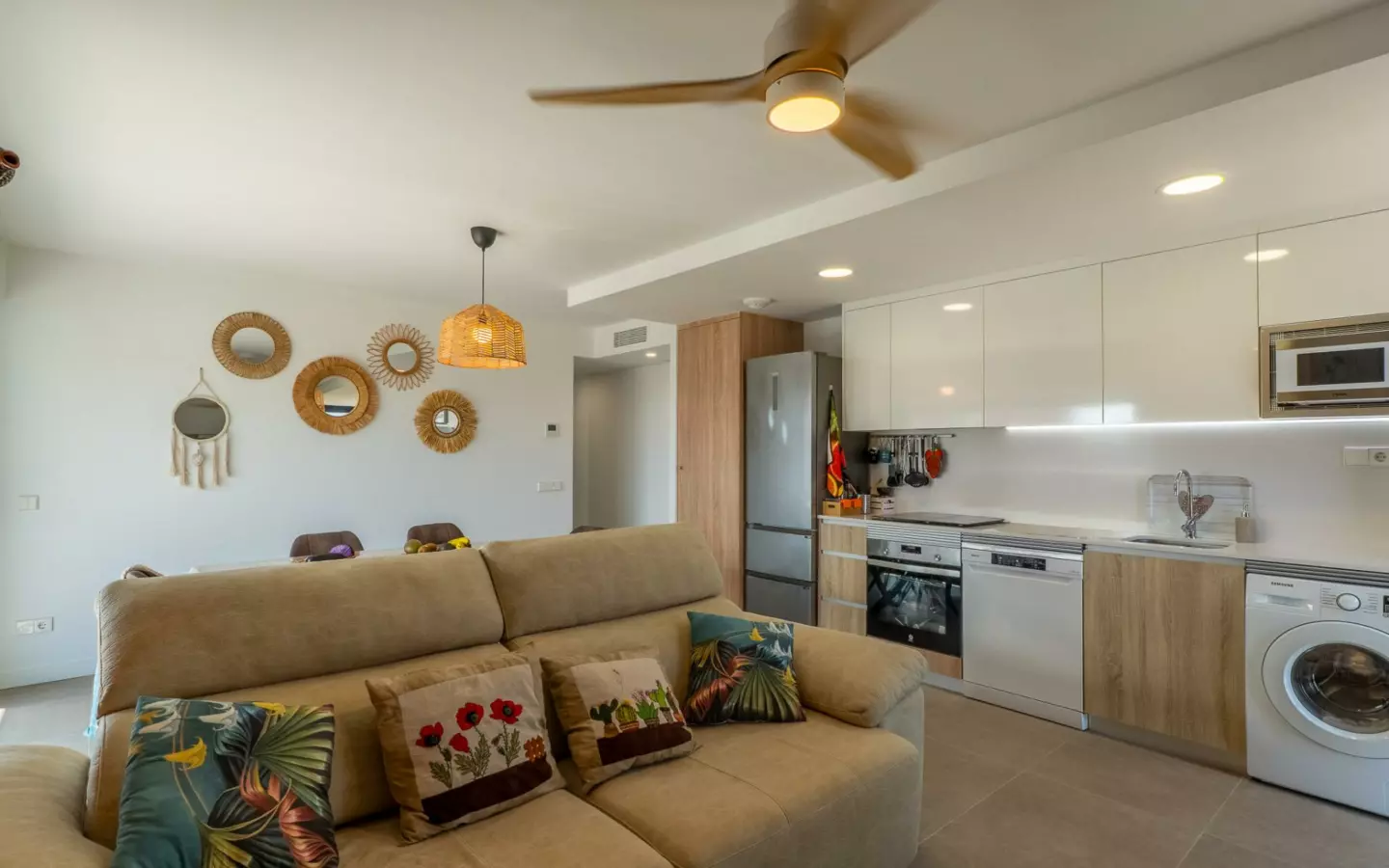 3-bedroom Apartment In Calpe, Spain (100 M²)