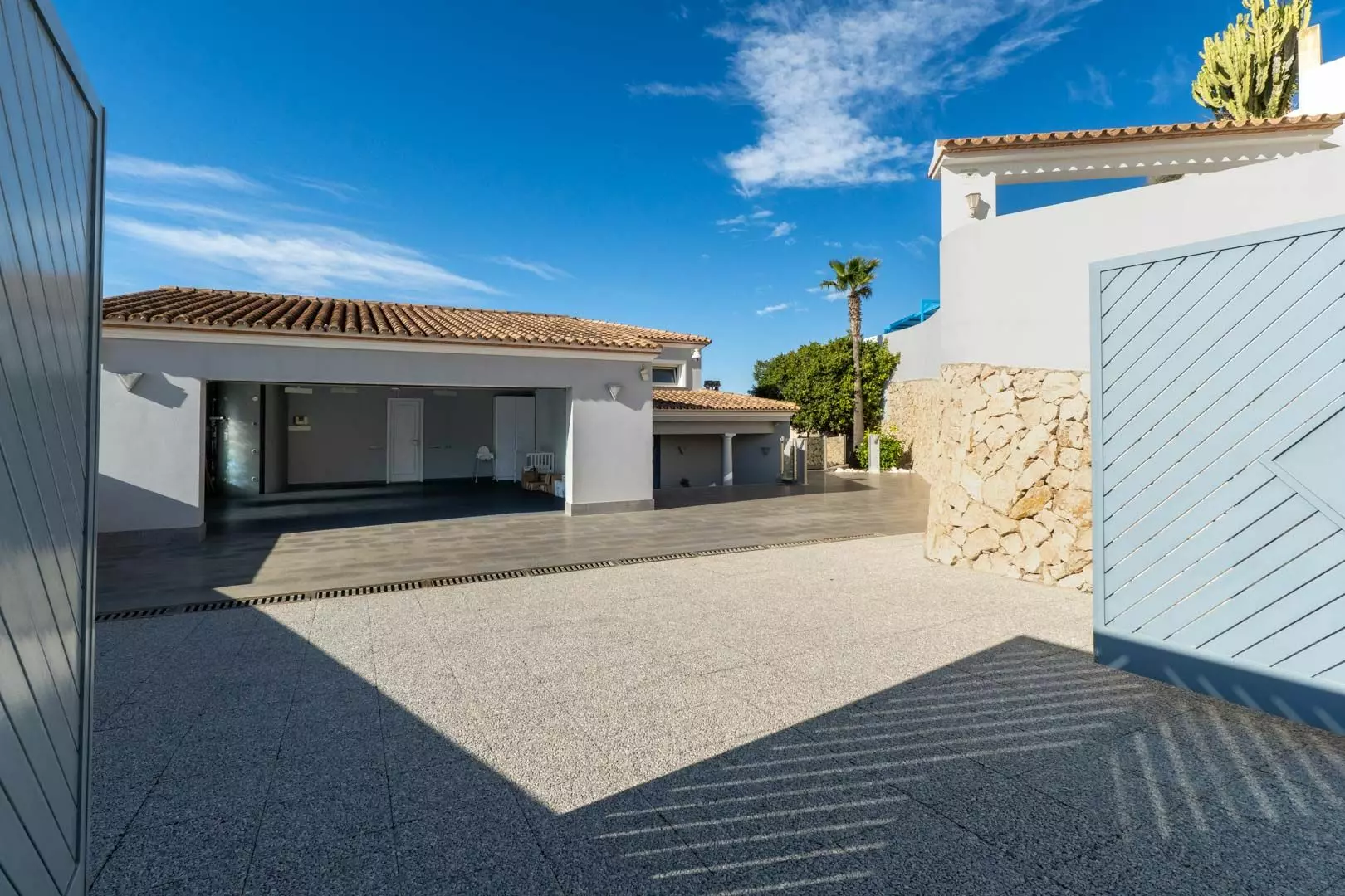 2-9-209208 4-bedroom Villa In Moraira, Spain (434 M²)