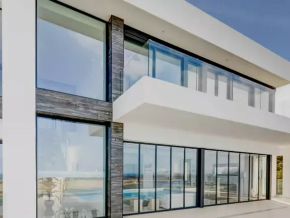 4-bedroom Villa In Pedreguer, Spain (180 M²)