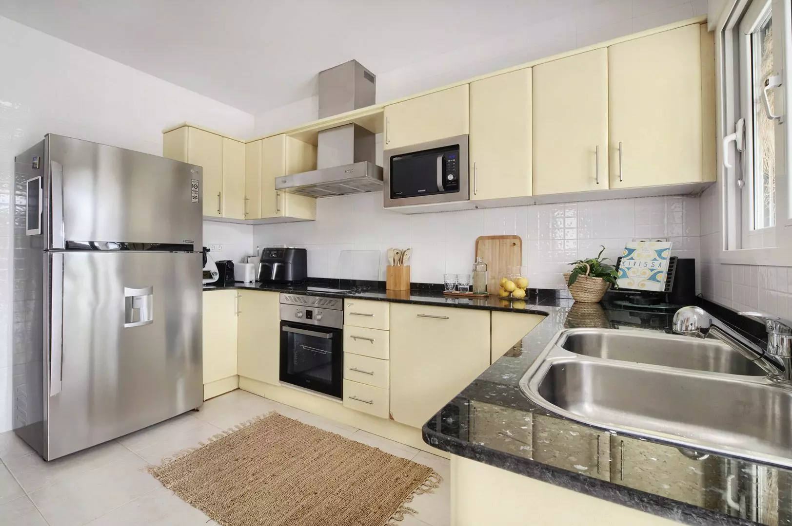 4-bedroom Villa In Jávea – Xàbia, Spain (257 M²)