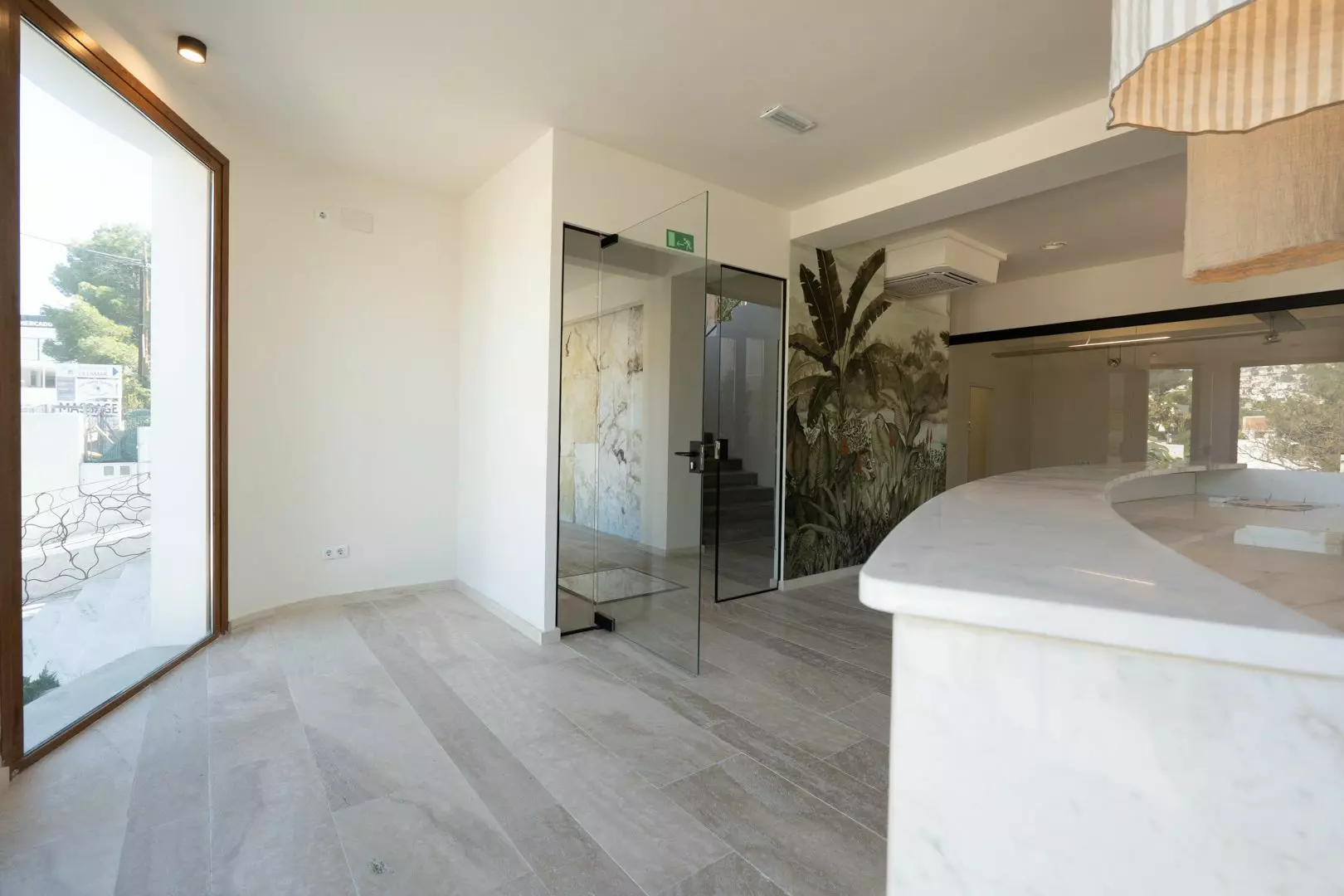 2-9-5bffd8 3-bedroom Commercial Unit In Benissa, Spain (301 M²)